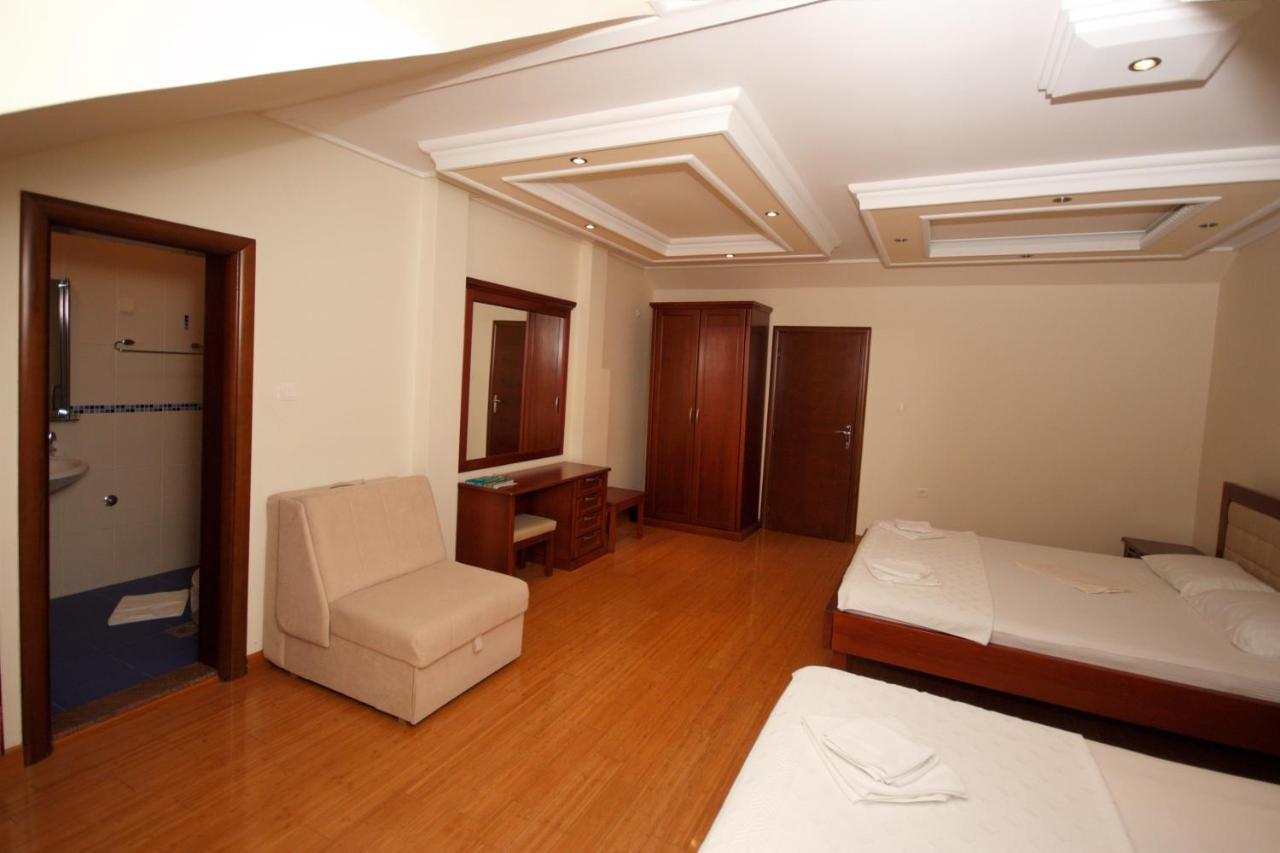 Hotel RR Herceg Novi Exterior foto