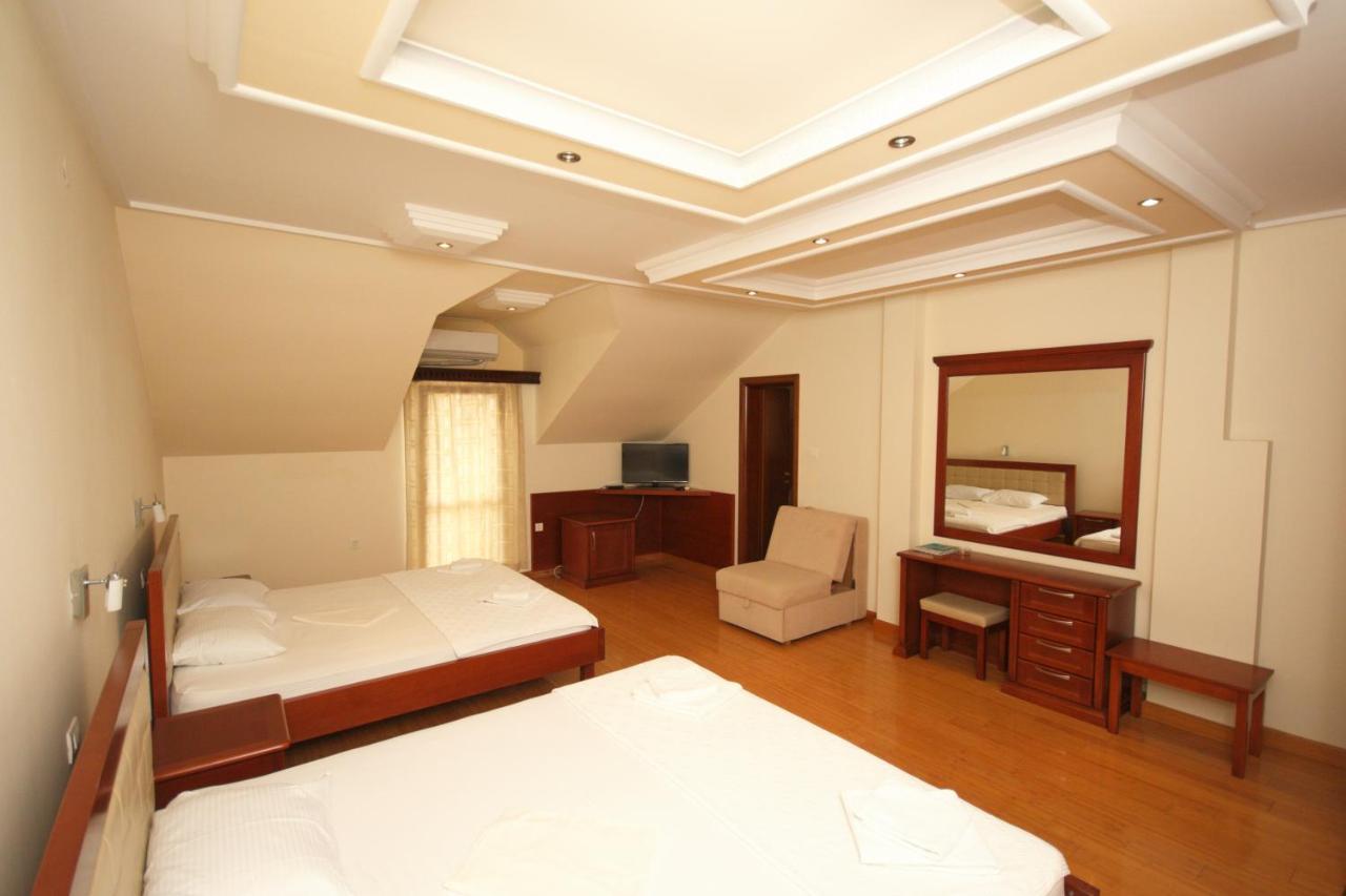 Hotel RR Herceg Novi Exterior foto