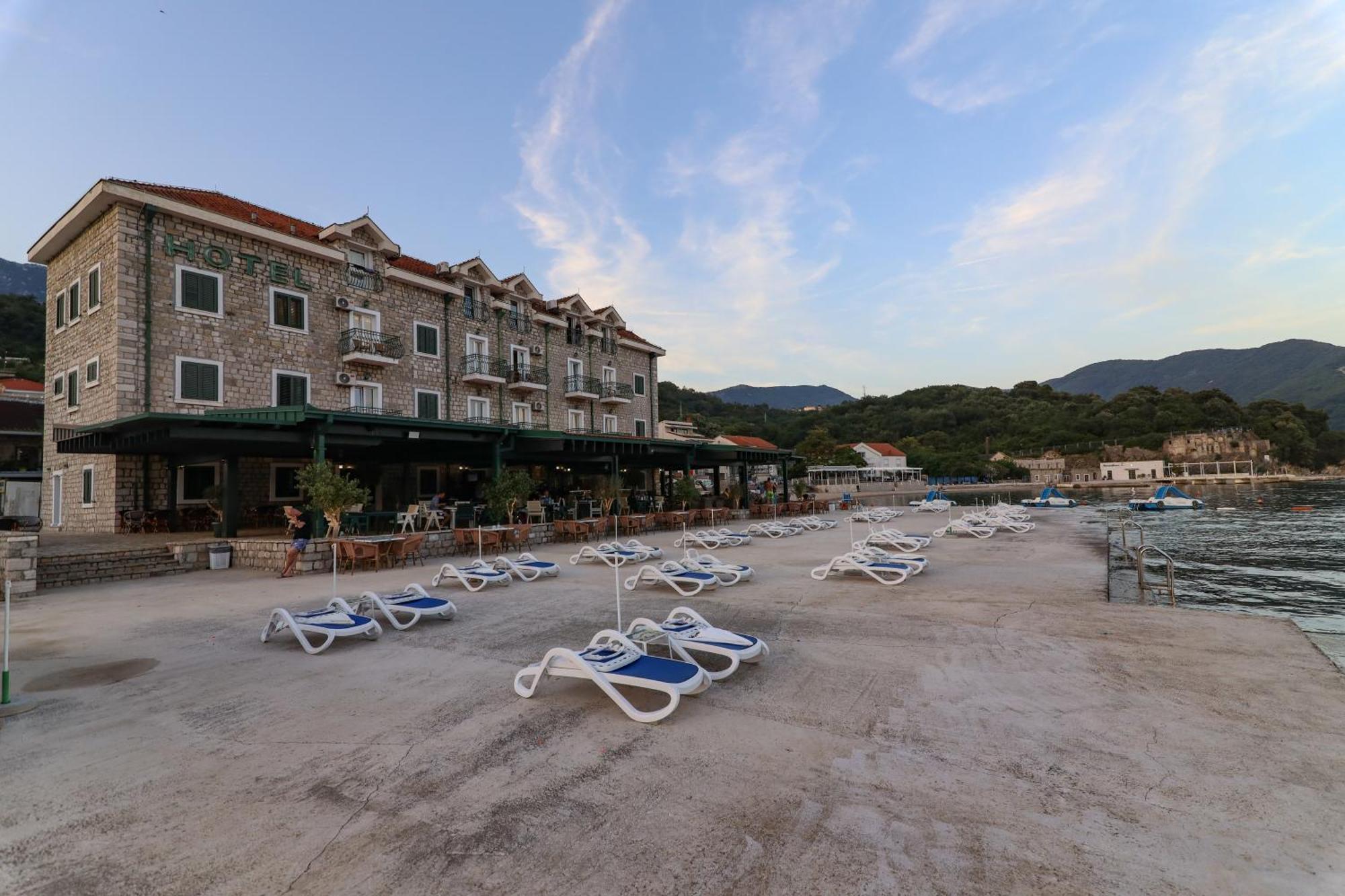 Hotel RR Herceg Novi Exterior foto