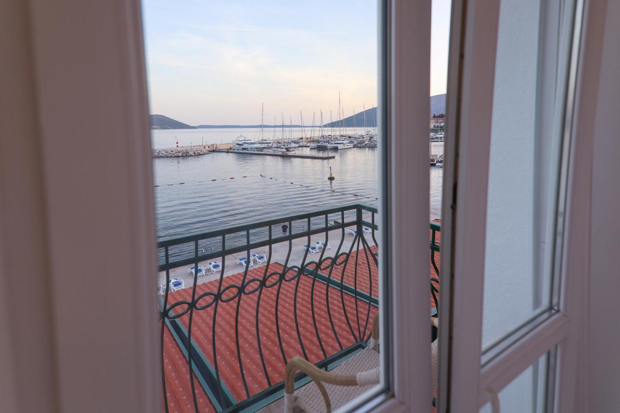 Hotel RR Herceg Novi Exterior foto
